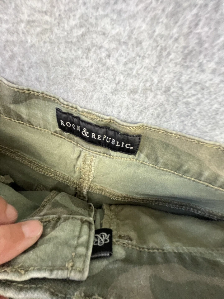 Женские шорты Rock & Republic камуфляж 4 Hula  - Изображение 4 из 4