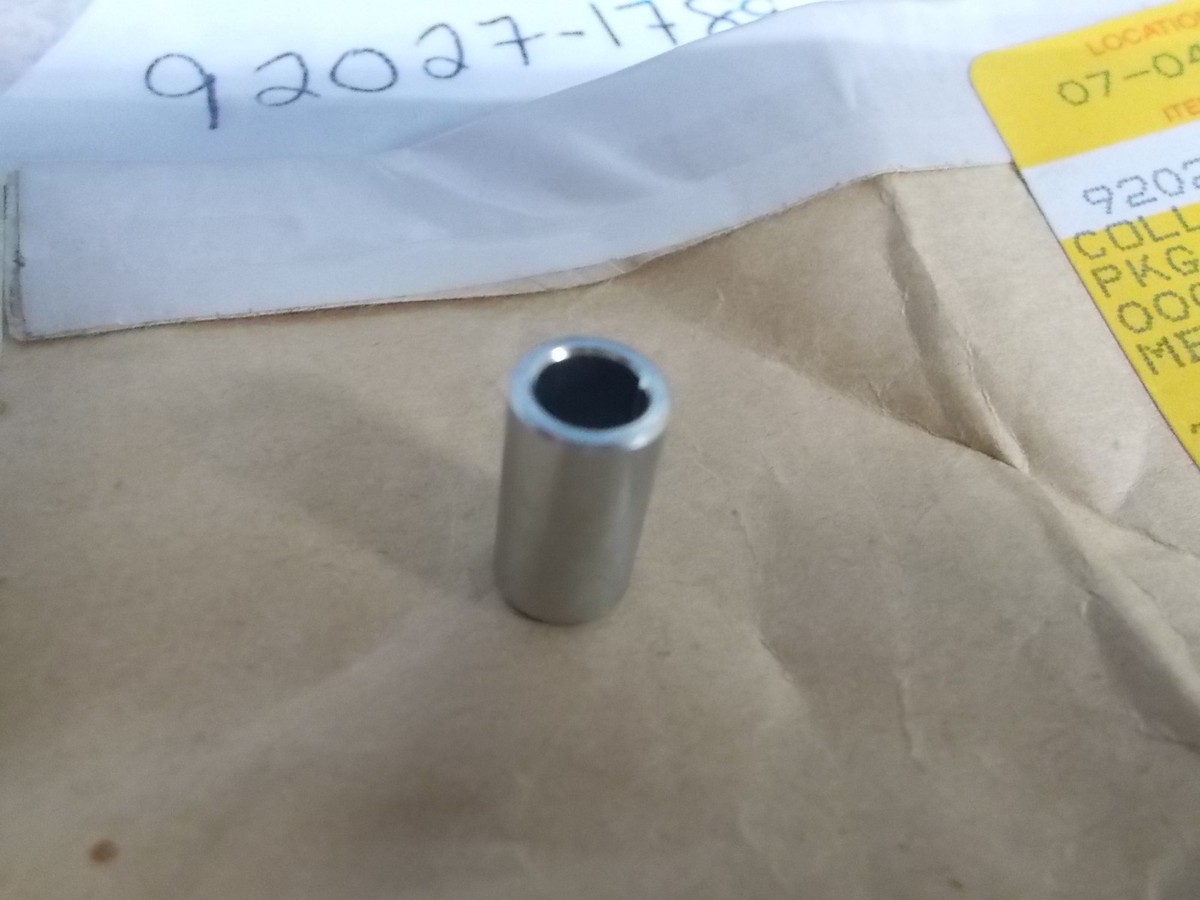 NOS OEM Kawasaki Collar 5x8x14.5 1984-2000 EX250 ZG1000 ZX1100