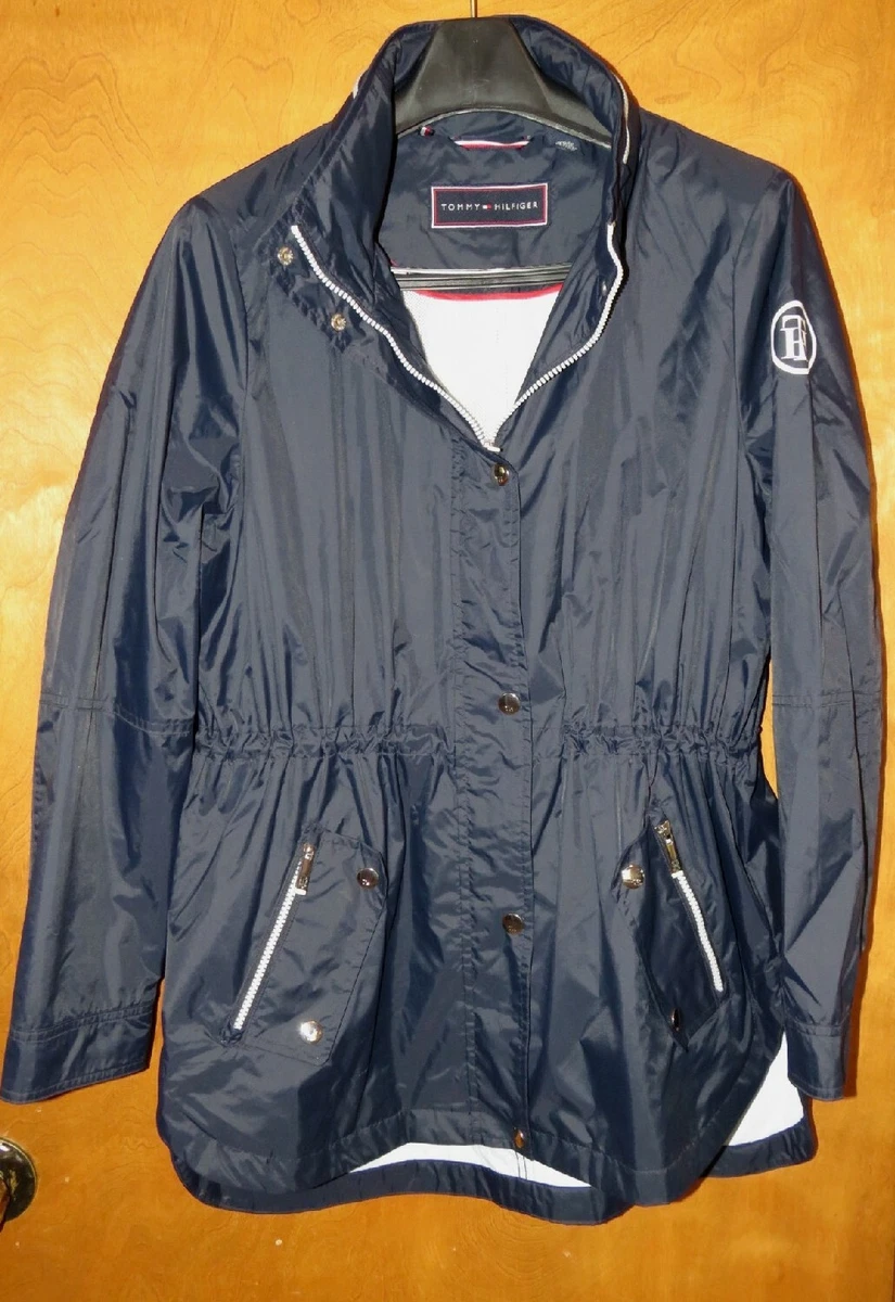 Tommy Hilfiger Womens Raincoat Navy Blue White Lg. Fold Away Hood. Full Zip