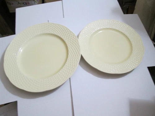 MIKASA Country Manor SAFFRON  12 3/4" CHOP PLATTER  & 11 3/4 PLATE Basket Weave