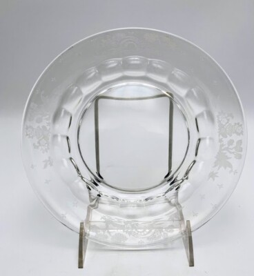 Fostoria 'Willow' Luncheon Plates - Set of 8 - 8 1/2'' - Clear Color - A36272