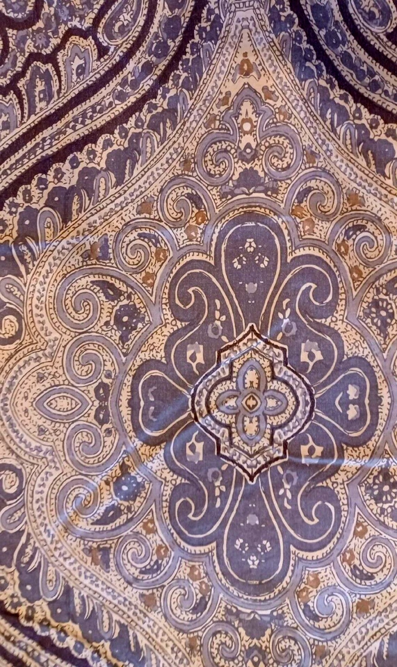 JUEGO DE 2 FUNDAS DE ALMOHADA POTTERY BARN PAISLEY MEDALLÓN GRIS/BRONCEADO/MARRÓN Foto 2 de 4