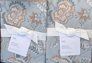 Pottery Barn Brooke KING Size Pillow Shams with Tags 100% Cotton - Classic!