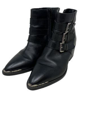 Schwarze Leder Stiefeletten spitz zulaufend Schnalle - UK 6 Weite [b.L1]