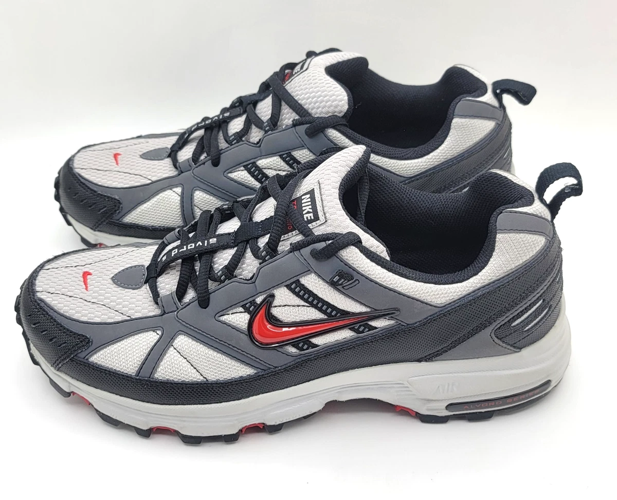 Nike Alvord in Men