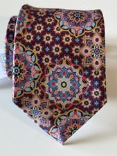 Robert Graham Men  s Silk Tie In Plum Color