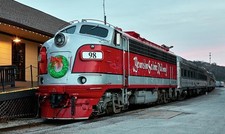 Photo:scenic-train locomotive, decorated Christmas scene Branson, Missour
