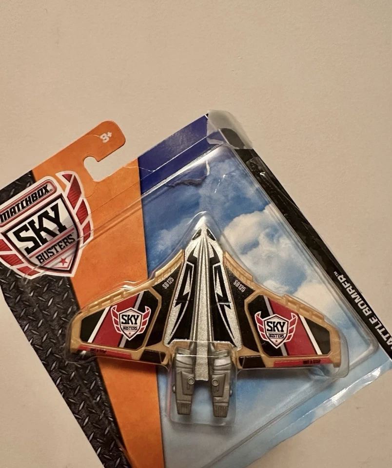 Assorted Diecast Military Aircraft Airplane Model Lot Matchbox Motormax Zee Toys - Image 3 of 4