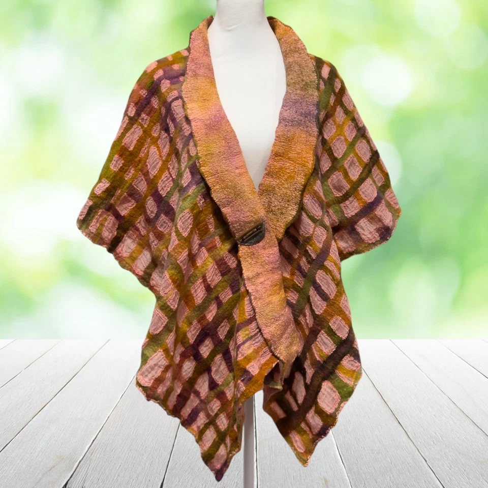 Handmade Nuno Felted Wrap Shawl Merino Wool Silk One Size Pink Green Artisan - Image 3 of 4