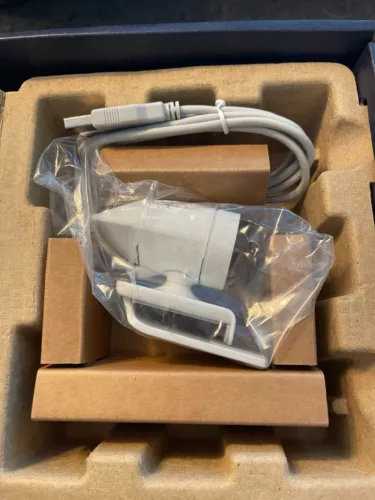 POLY STUDIO P5 WEBCAM 1080P CAMERA / MIC USB POWERED
