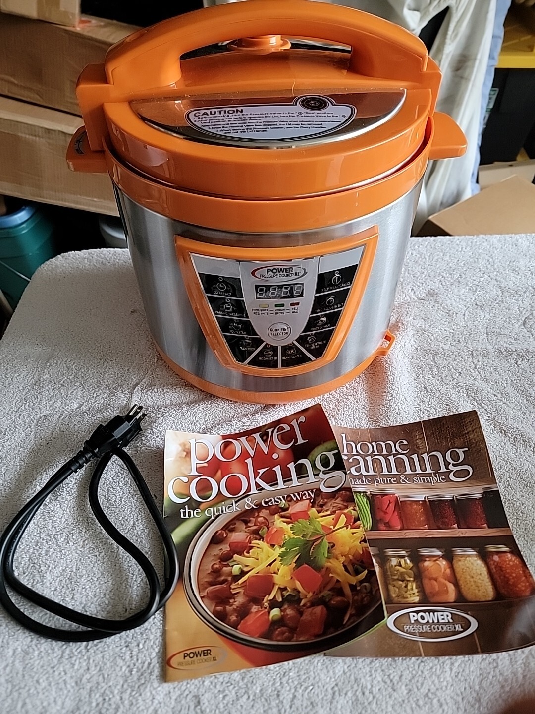 Power Pressure Cooker XL 8 Quart Silver Black Model PPC780 Works ORANGE