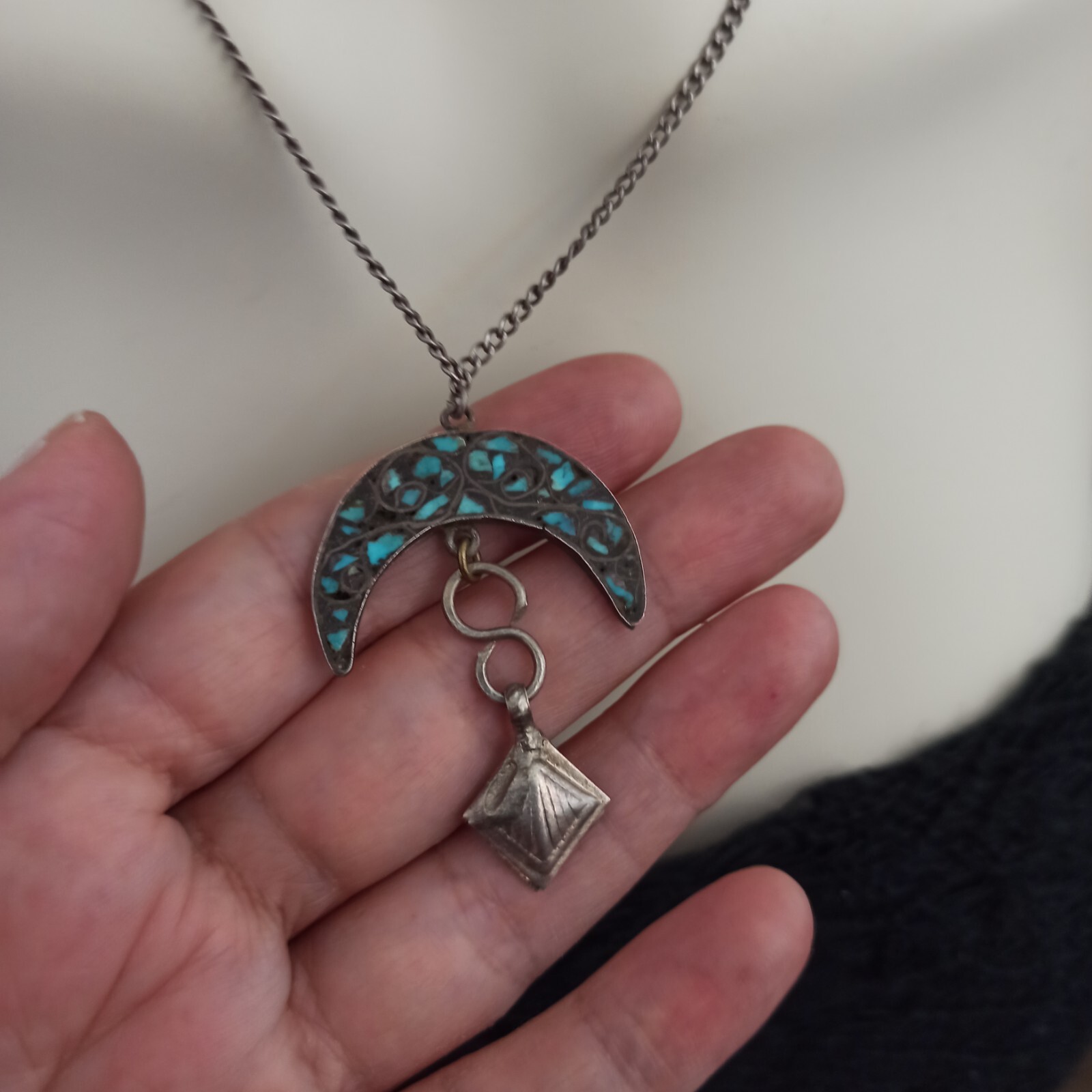 Middle Eastern Necklace Silver Crescent Moon Anti… - image 11