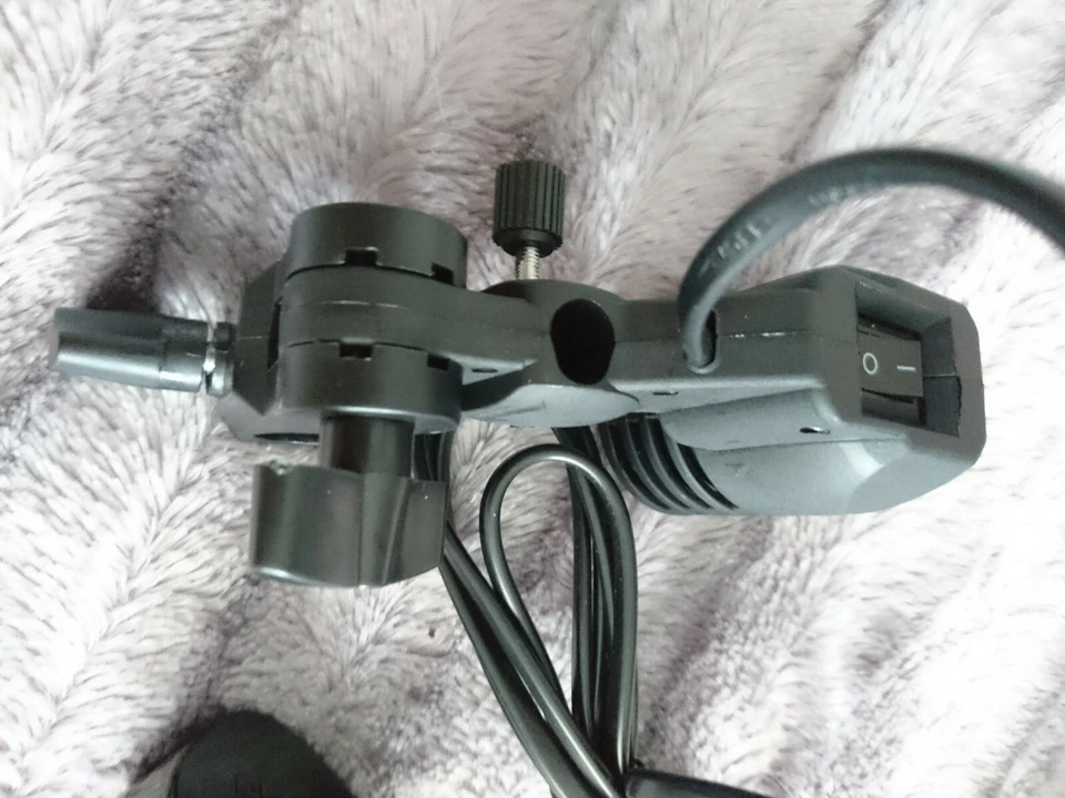 E27 Light Bulb Holder Swivel Socket Mount Bracket Photography Studio 2 pin euro - Image 3 of 4