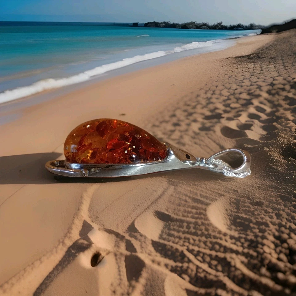 Amber Mouse Pendant – Museum Treasure + 925 Silver Chain  Fall Healing Talisman - Image 2 of 4