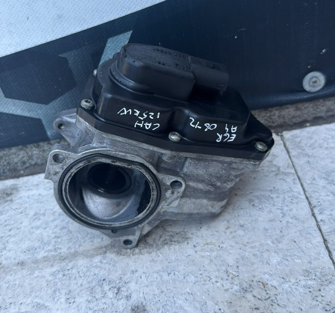 VALVOLA EGR AUDI A4 B8 2008-2012 2.0 DIESEL MOTORE: CAH 125KW COD:03L131501K