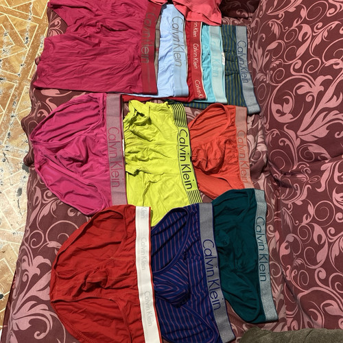 Calvin Klein Underwear Size Medium Bundle (11pcs) - Picture 1 of 2