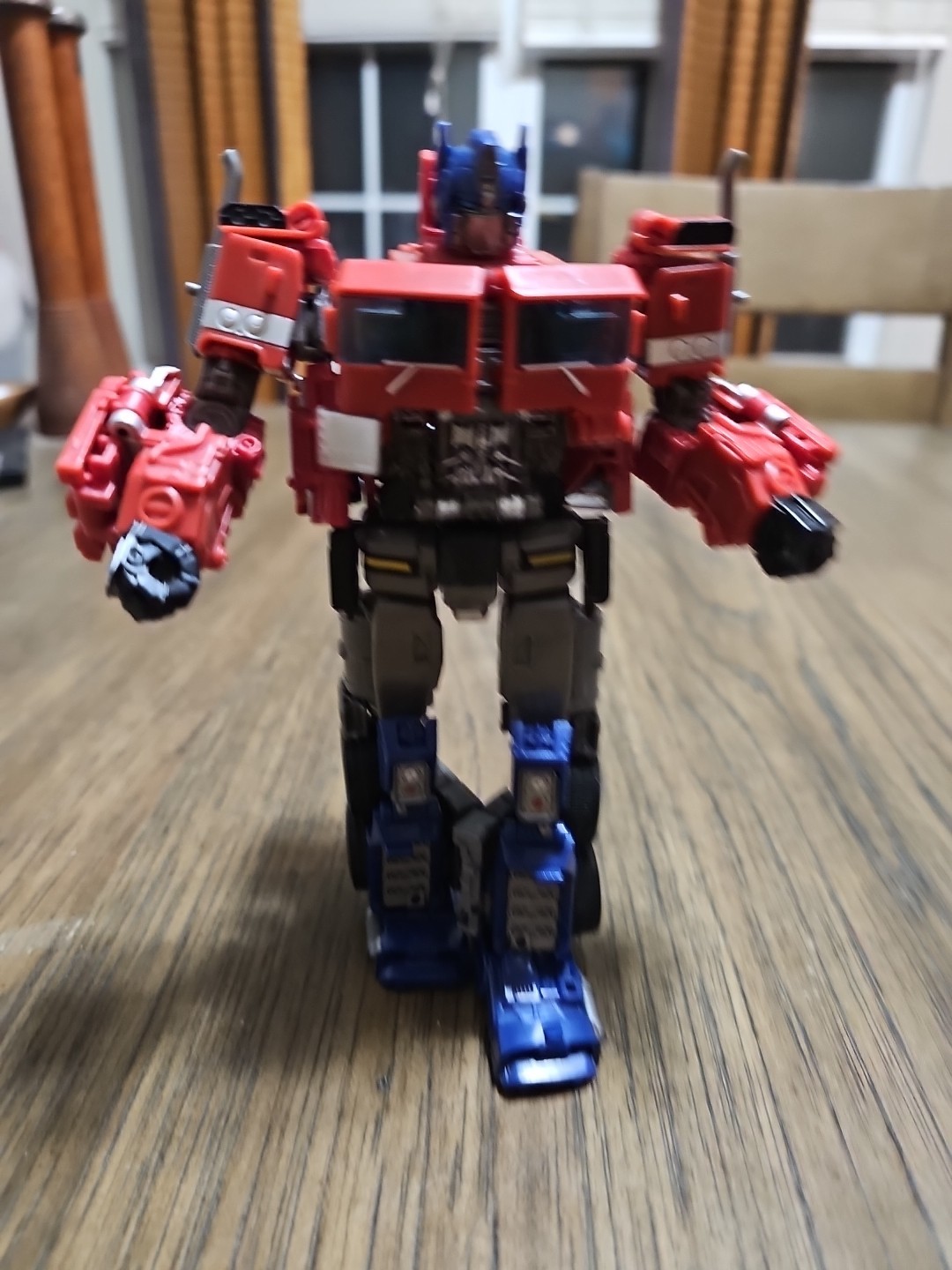 Transformers Studio Series SS 38 Bumblebee Movie Optimus Prime  Complete Figure