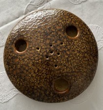 Alte Blumensteckschale Ikebana Art Deco Keramik Signiert mit KOR Braun/ Rost Top