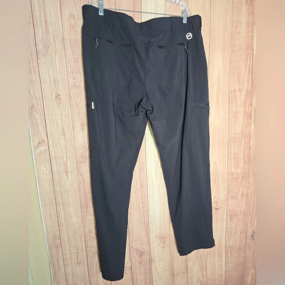 Magellan Outdoors Black Nylon Fishing Pants 2XL  (UNISEX?) 32"INSEAM - Image 2 of 4