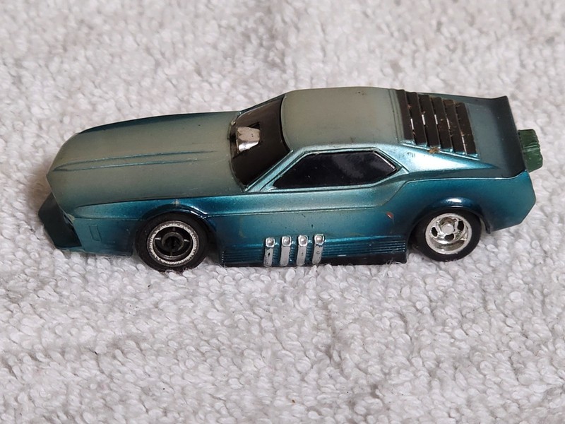 TYCO PRO TRICK FORD MUSTANG  GREEN GRAY SLOT CAR FOR PARTS OR RESTORATION (1971)