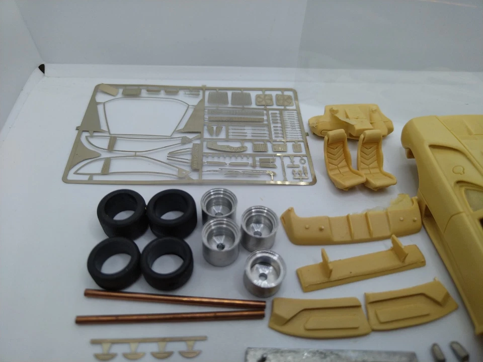 MR Collection 1/43 Kit Lamborghini Diablo Jota 2000. Extremely Rare! - Image 3 of 4