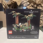 LEGO Star Wars Endor Speeder Chase Diorama 75353 New Damaged Box