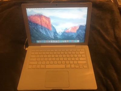 パソコン AppleMacBook  A1811 Apple MacBook A1181 13.3