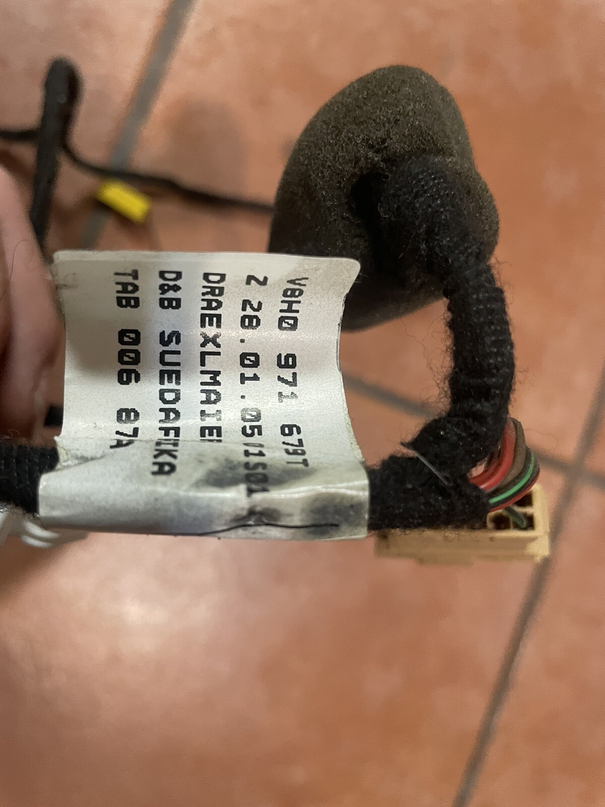 20072009 AUDI A4 Glove BOX Light Wiring Harness 8H0971679T eBay