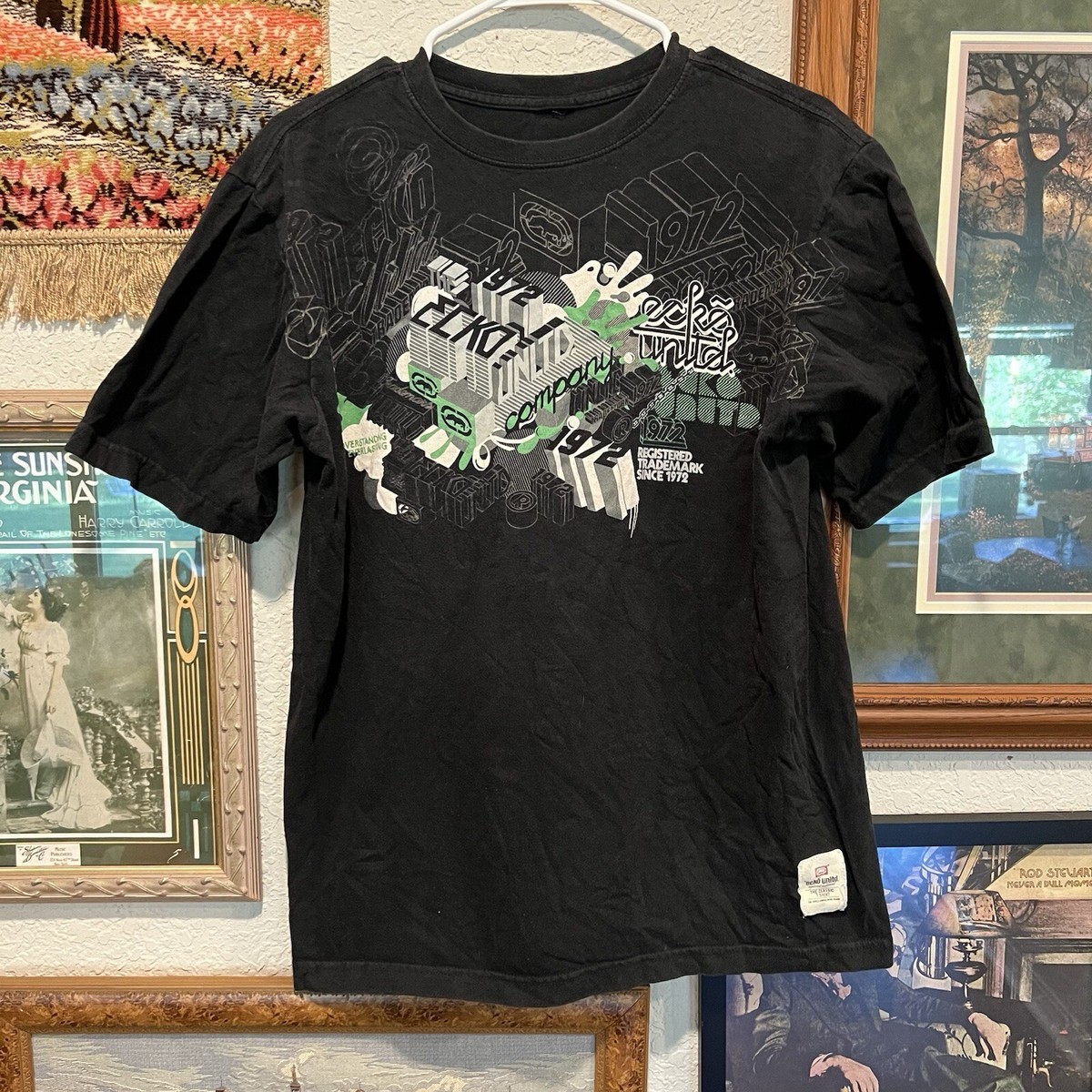 Vintage 00's Ecko Unlimited RARE Graffiti Shirt Size Large Vintage 00's Ecko Unlimited RARE Graffiti Shirt Size Large