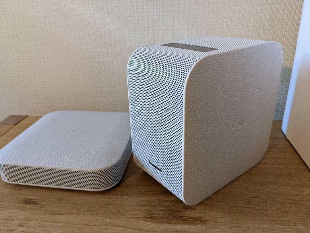 SONY LSPXP1 Projector Portable Ultra Short Focus Builtin Battery and