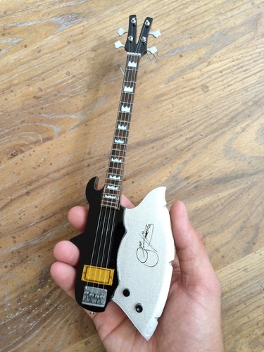 在entertainment memorabilia类别 运送,退货及付款 物品所在地 elk