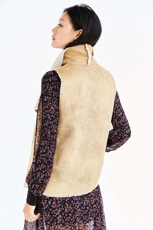 Ecote Womens Natural Sherpa Vest New Size Large MSRP $89 - Image 4 of 4