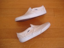 VANS Women's Sz 6.5 White Skate Shoes Low Top Canvas Slip-On Sneakers 508731