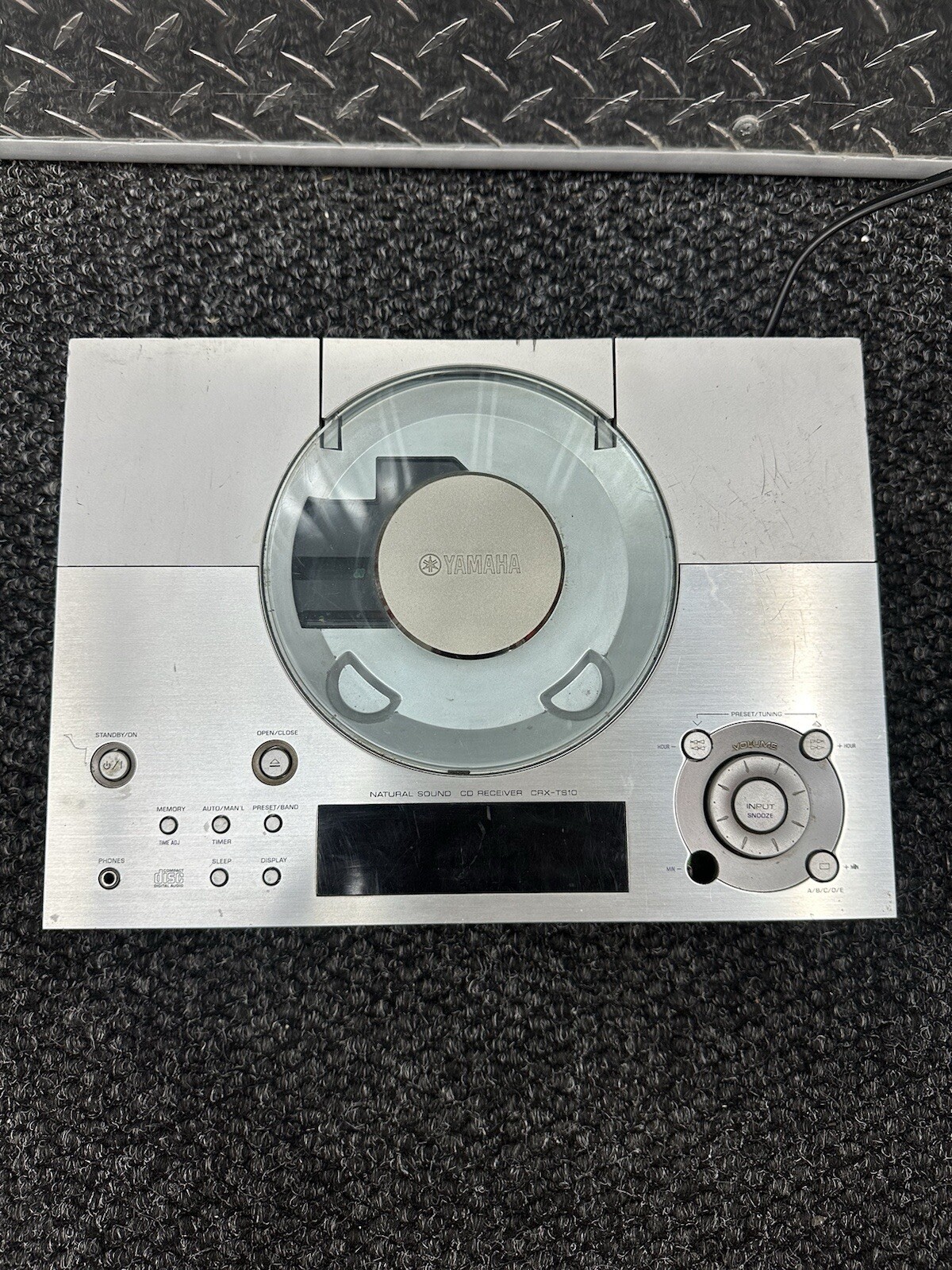 Yamaha Natural Sound CD Receiver AM/FM Tuner CRX-TS10 TSX-10 Desktop . Untested