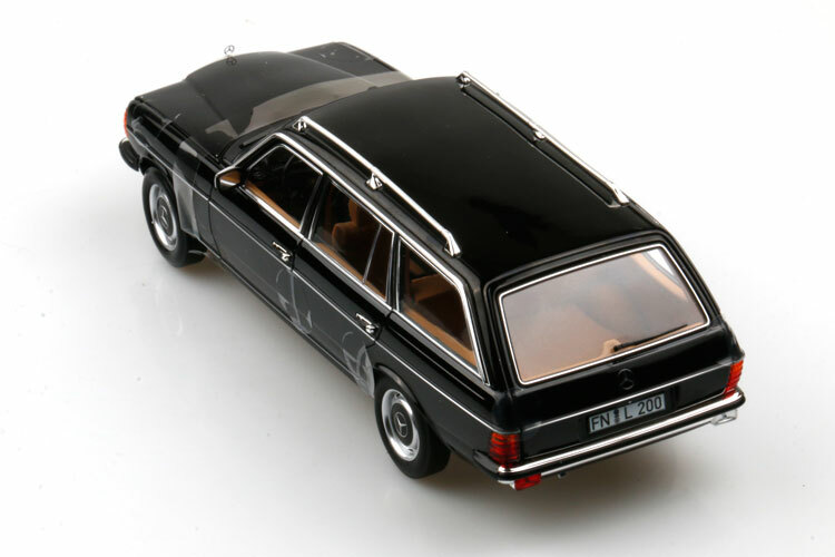 1/18 奔驰 Mercedes-Benz 200T 1982 Norev 183735 Alloy car