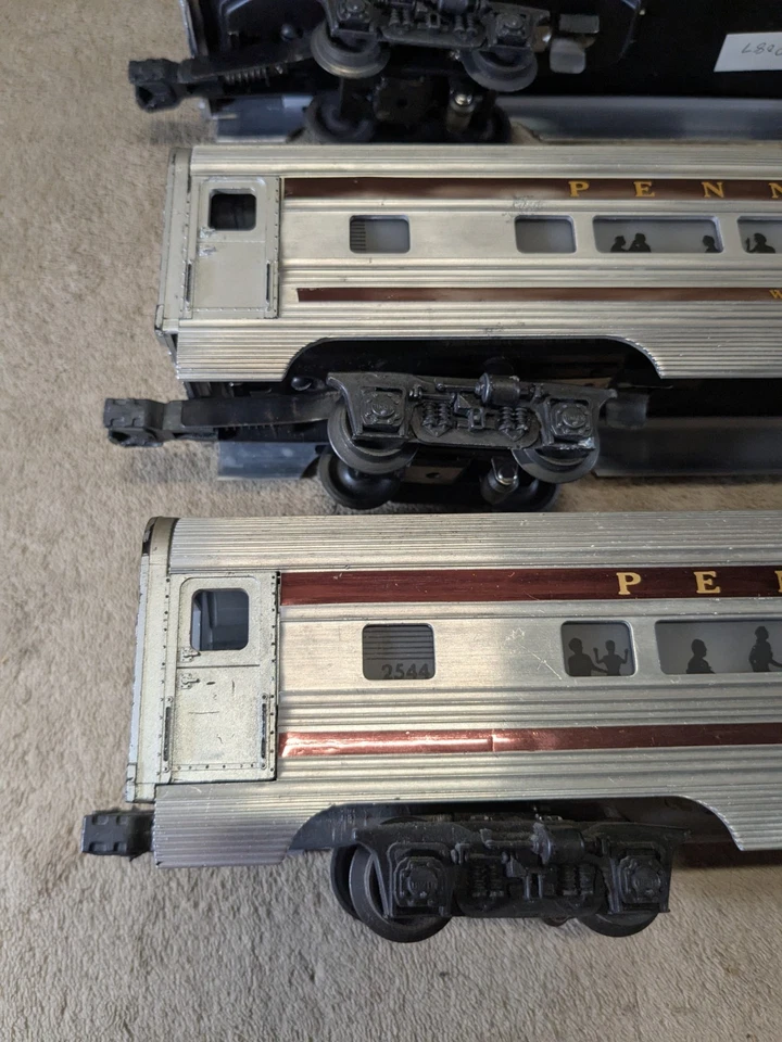 Lionel Nos.  2543、2544、2542 和 2541 Pennsy“国会”乘用车 — 第 2/4 张图片