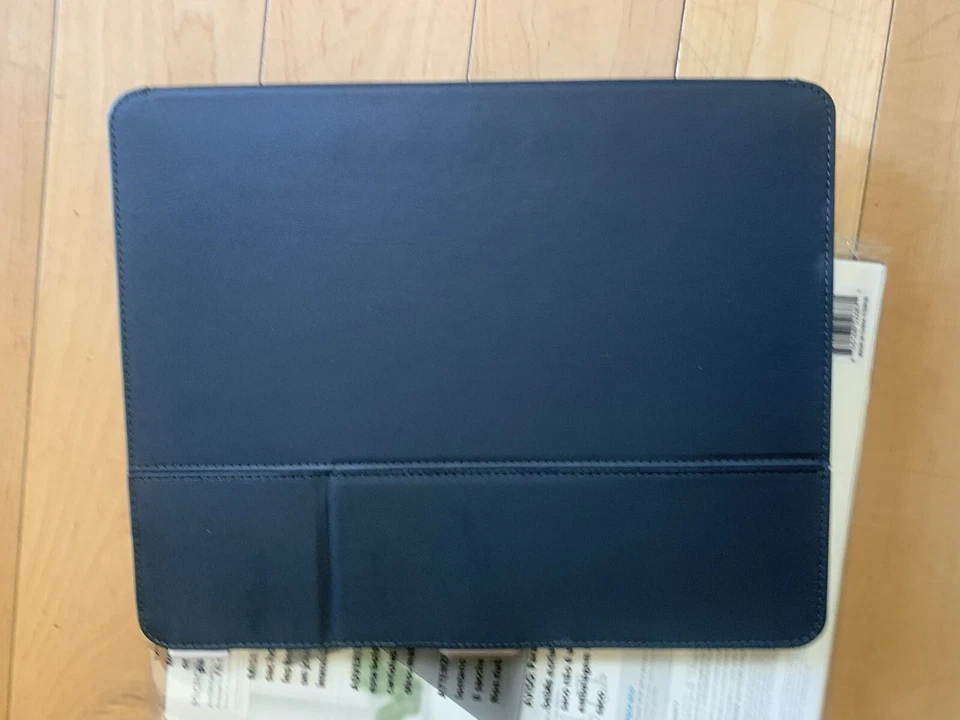 Speck iPad Case And Folio For iPad Pro 12’9 Inch W/ Apple Pencil Holder - Image 4 of 4