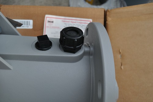 TIDELAND MAXLUMINA ML-155 NAVIGATIONAL BUOY LANTERN BEACON GREEN LENS NEW - Picture 5 of 6