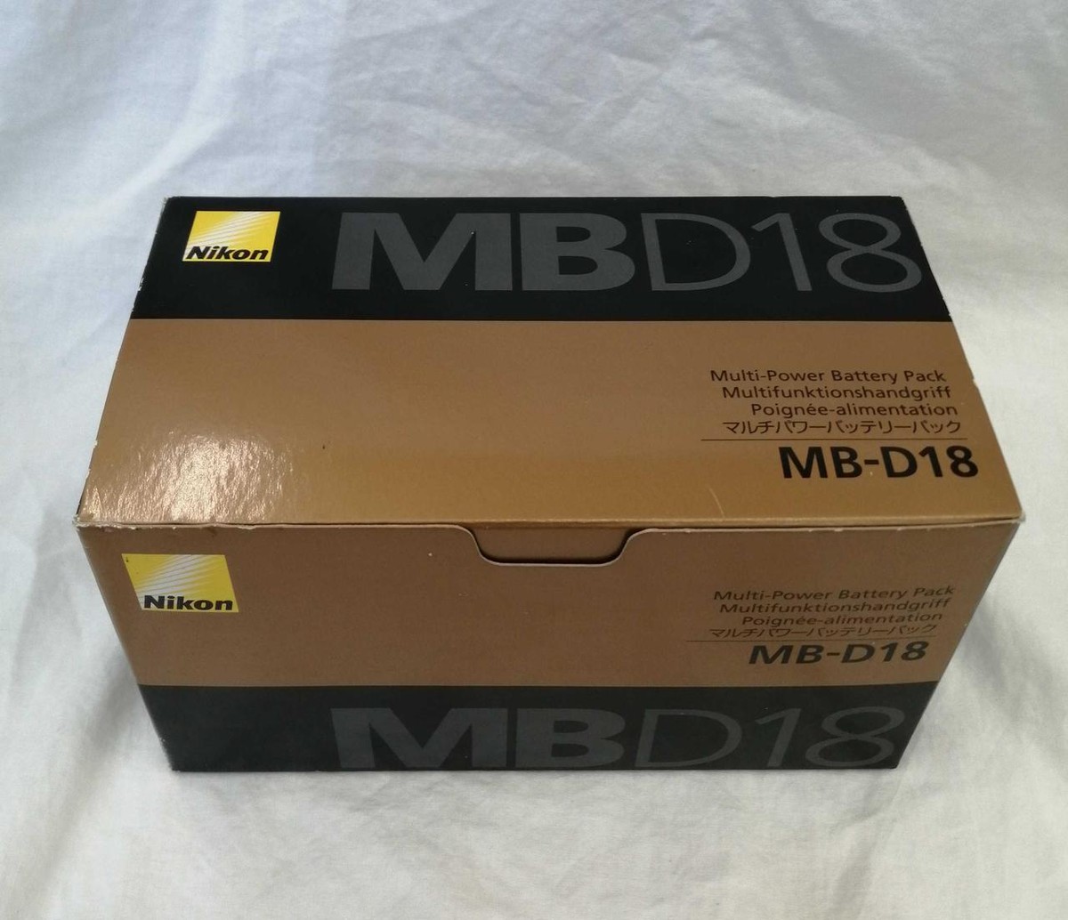 Nikon MB-D18 Multi Power Battery Pack Grip for D850 from Japan 