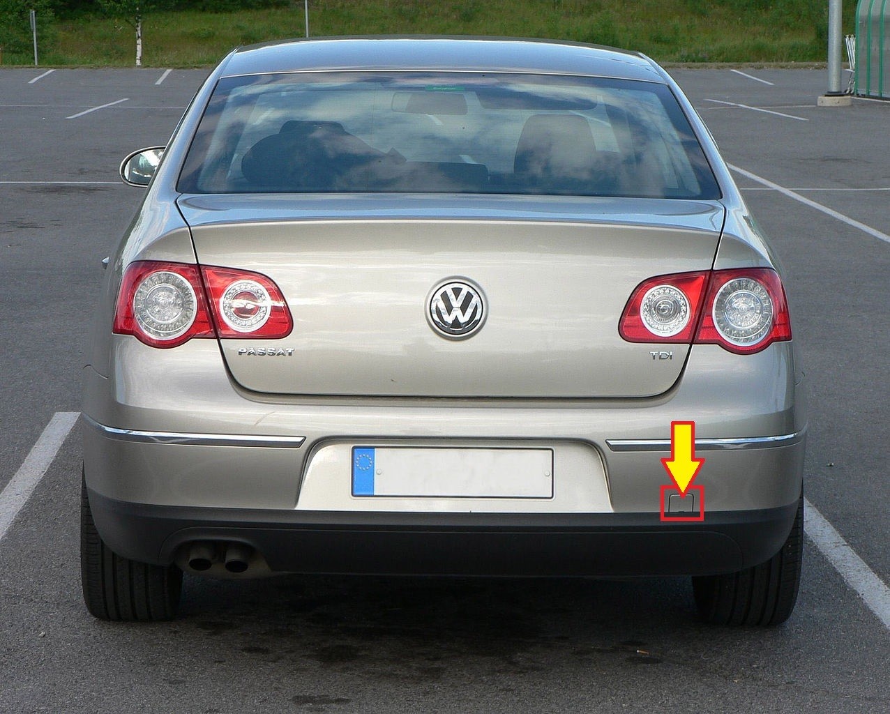 Foto 2 di 2
