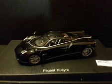 Pagani Huayra 2012 AutoArt Diecast Vehicle in scale 1/43