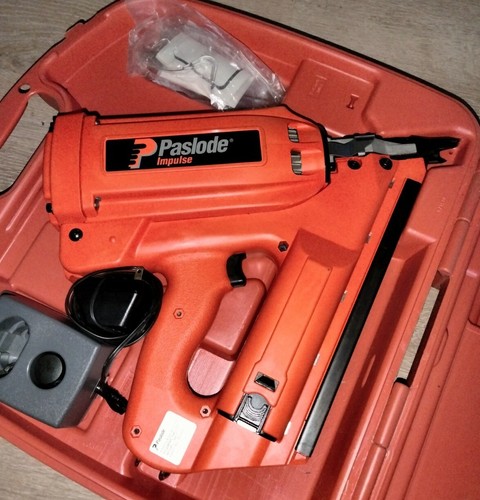 Paslode Impulse IMCT 404400 Cordless 
