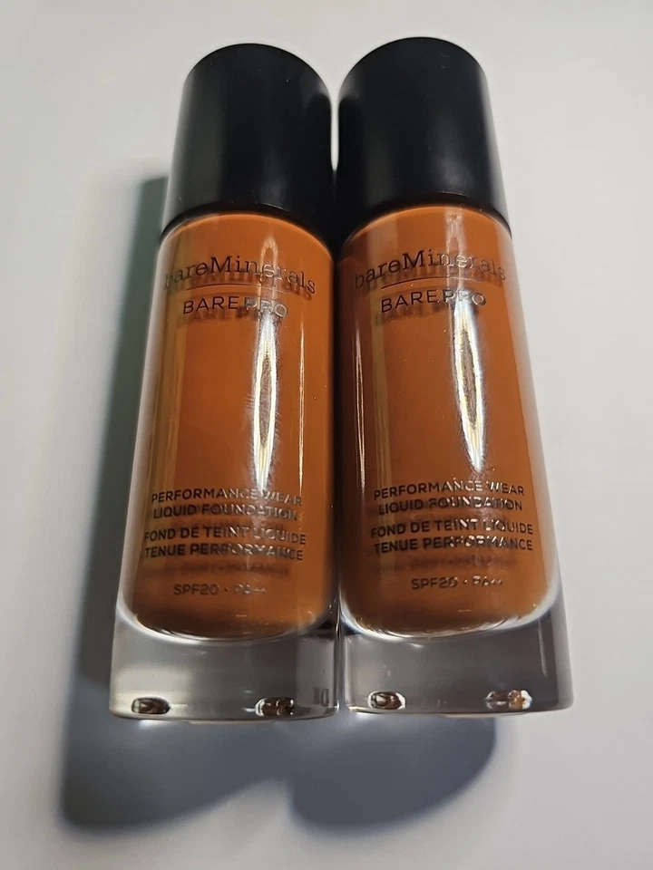 bareMinerals Barepro Performance Wear Liquid Foundation Mocha 31.30ml X2 - Image 3 of 4