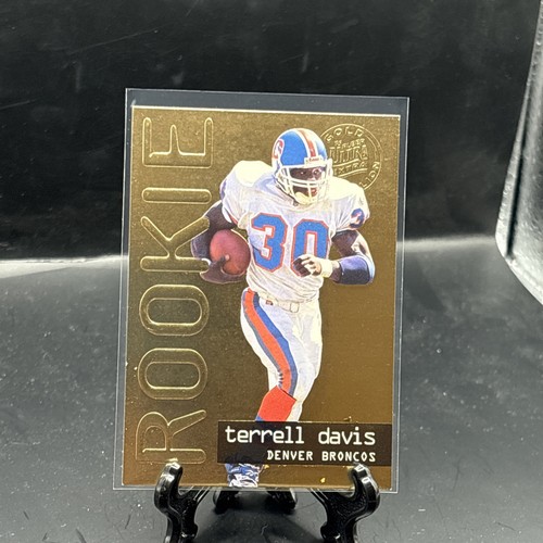 Terrell Davis [Gold Medallion] #430 1995 Ultra card