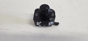 AUDI A6 4F2, C6 Steuerschalter für den linken Seitenspiegel P3TP6F20BG 25321856