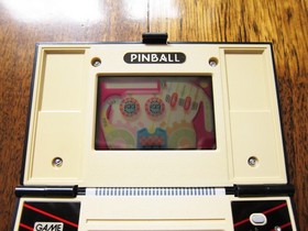 NINTENDO Pinball Game and Watch in Excellent Condition (PB-59) 1983