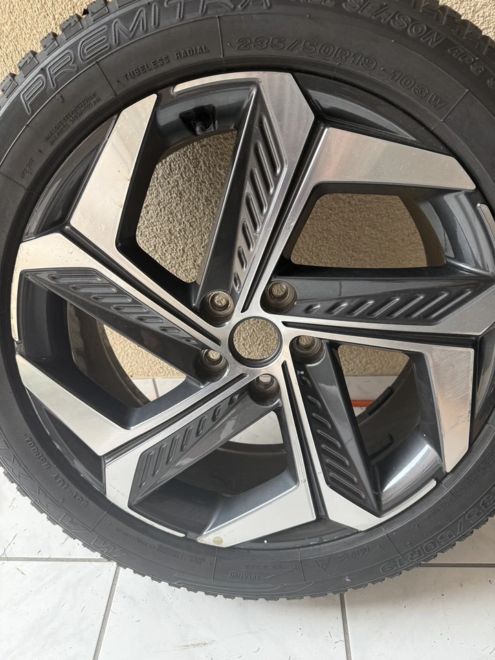 HYUNDAI Tucson PlugIn Hybrid Original Felge Allwetterreifen - Bild 4 von 4