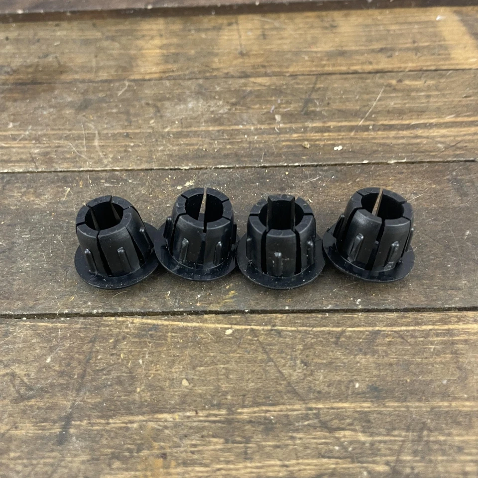 Cinelli Bike Handlebar End Caps Set of 4 Black Replacement Logo Plug Genuine - Image 3 of 4