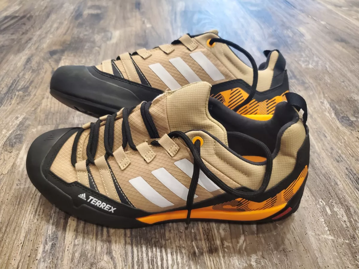 terrex solo adidas