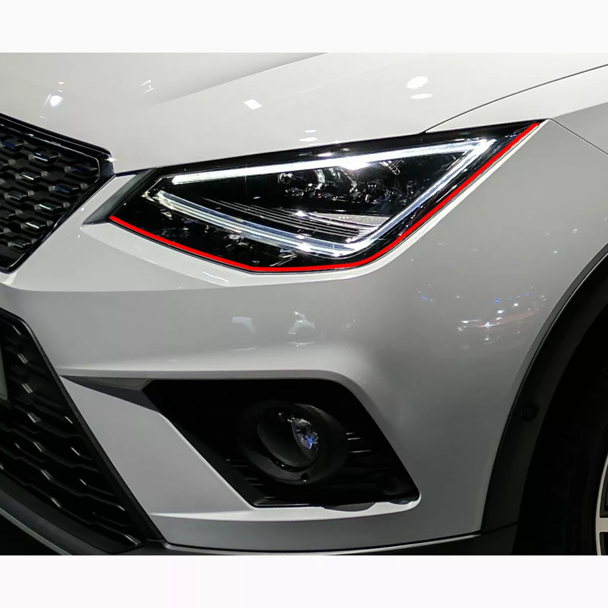 Devil Eye® Scheinwerfer Folie Stripe für Seat Arona Tuning Zubehör